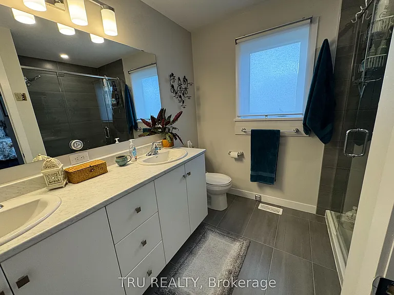802 Sendero Way — Photo 12