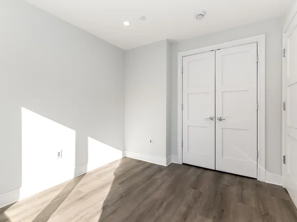 33-64 11th Street image 10 of 24