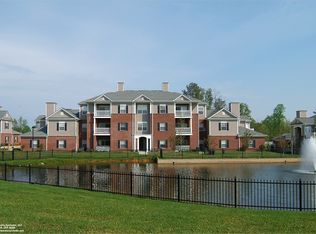 12108 Fontana Run APT 203, North Chesterfield, VA 23235