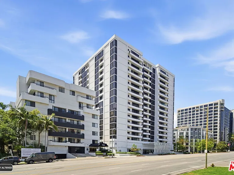 10660 Wilshire Blvd #805 — Photo 3