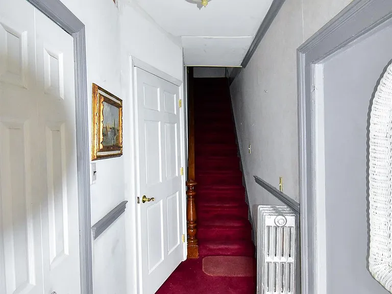 376 Terryville Rd — Photo 5