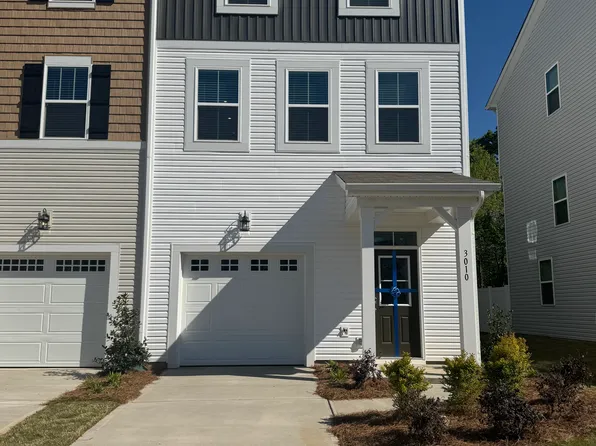 3010 Pirates Pl, Charlotte, NC 28216