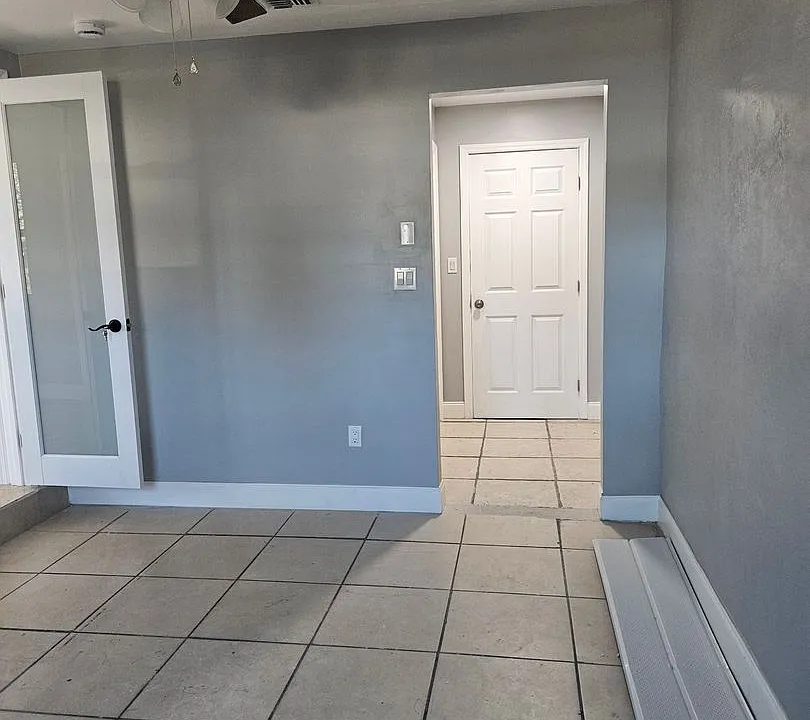 838 Lewis Dr