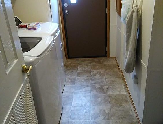 5th image of 137 Scarlet Oak Ln
