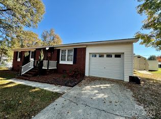335 Catawba Dr, Salisbury, NC 28147