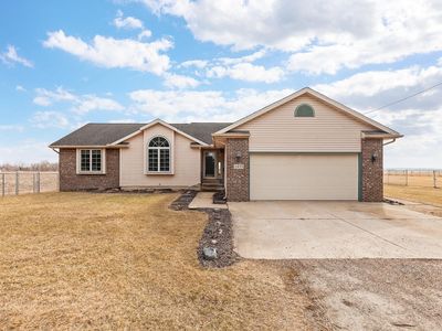 2455 W Cadmus Rd, Adrian, MI, 49221