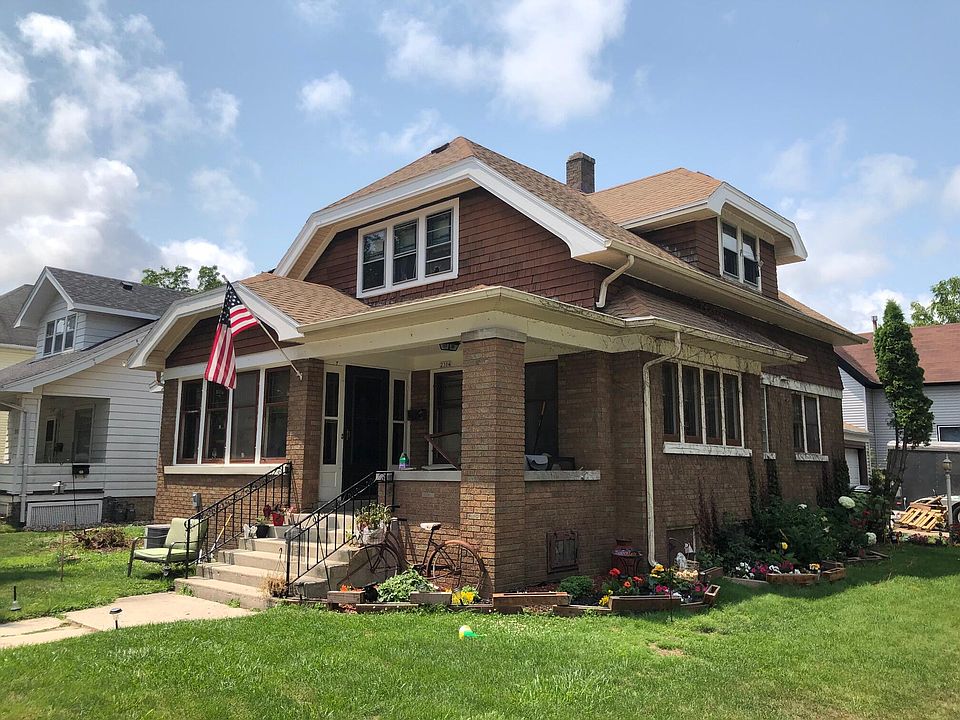 1st image of 2304 S 7th St #705