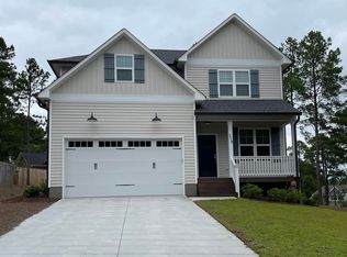 250 Adams Cir, Pinehurst, NC 28374