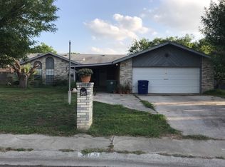 305 Montana St, Laredo, TX 78041