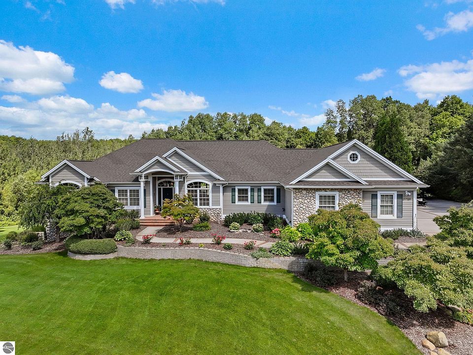 1st image of 11788 Snowfield Ct