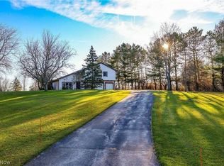 4800 Laurel Rd, Brunswick, OH 44212