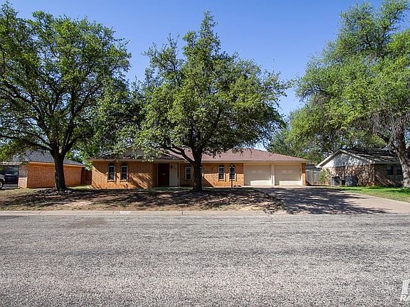 2nd image of 3501 Lindenwood Dr