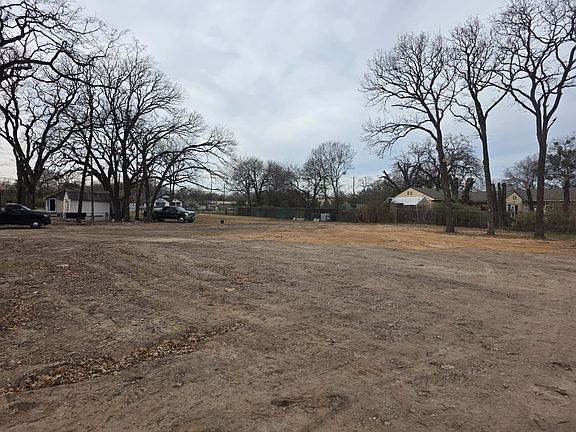 5th image of 3422 Peachtree Rd