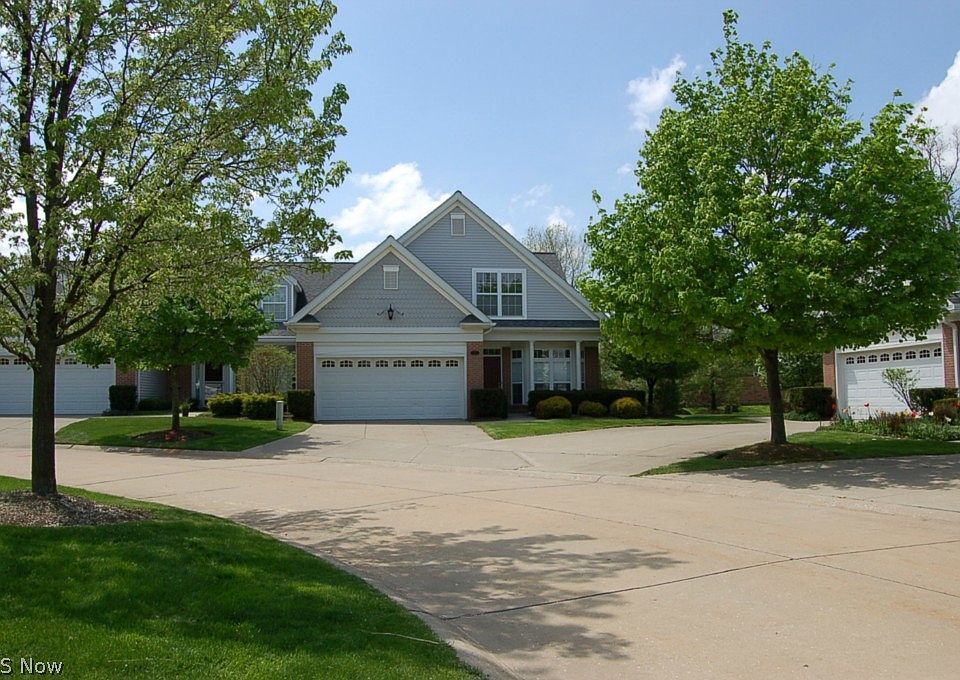 1st image of 251 Rosebury Ct #23