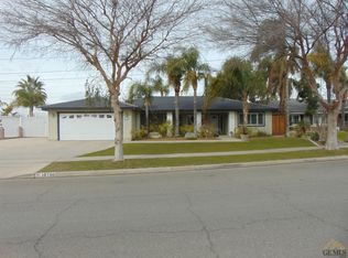 10706 Dee Dee Ave, Bakersfield, CA 93312