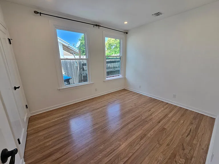 675 Arden Ave — Photo 23