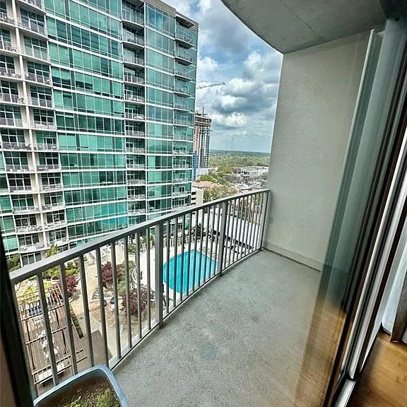 923 Peachtree St NE #1324 — Photo 18