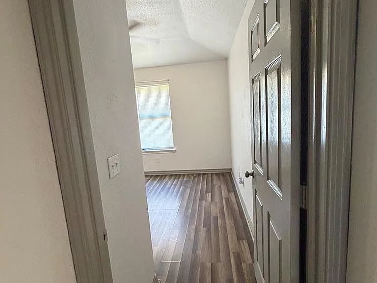 4515 Monty Dr — Photo 15