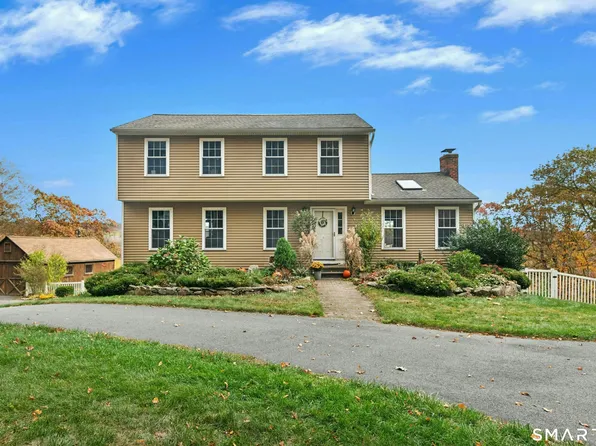 24 Reality Road, Oxford, CT 06478