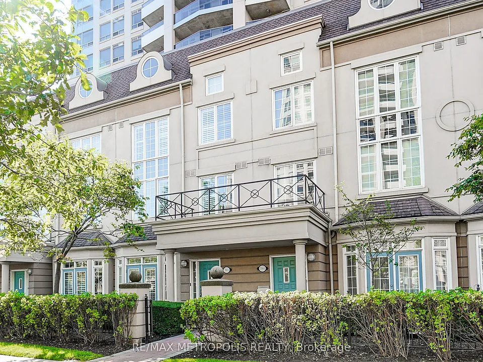 3 Rean Dr #Townhouse 13