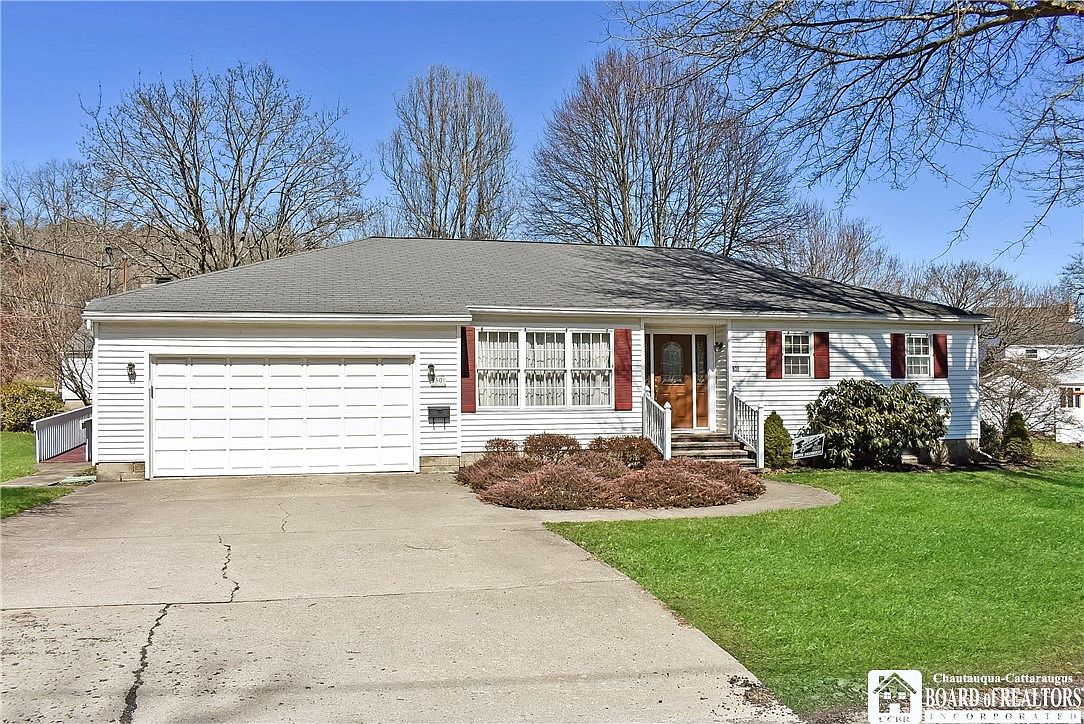 30 St, Falconer, NY 14733 Zillow