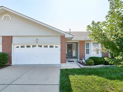 130 Southern Oaks Dr #48B, Saint Charles, MO, 63303