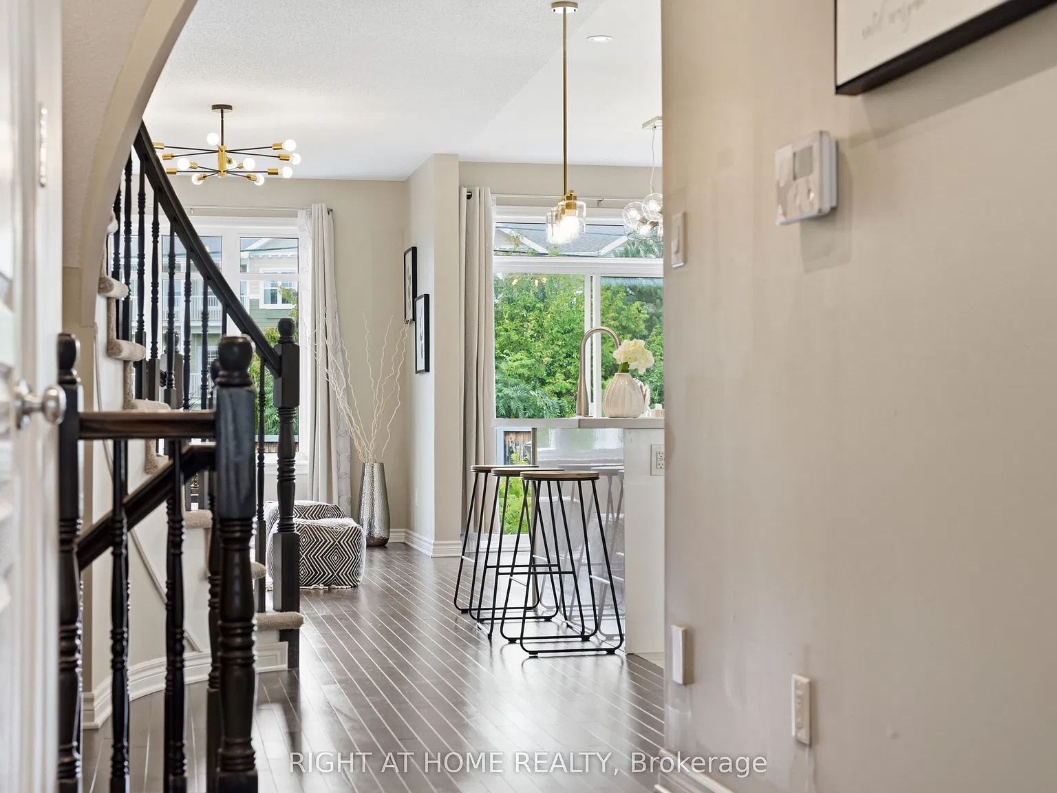 3 bed, $2,950 — Photo 4