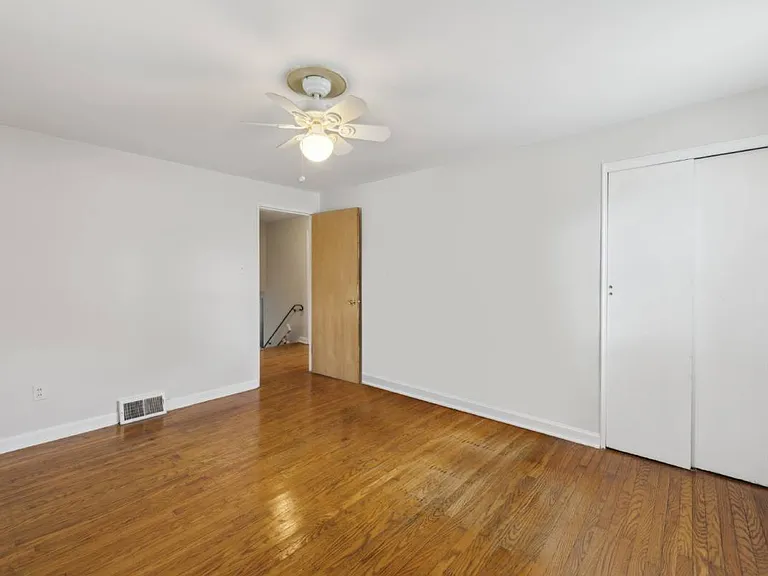 49 Story Rd — Photo 8