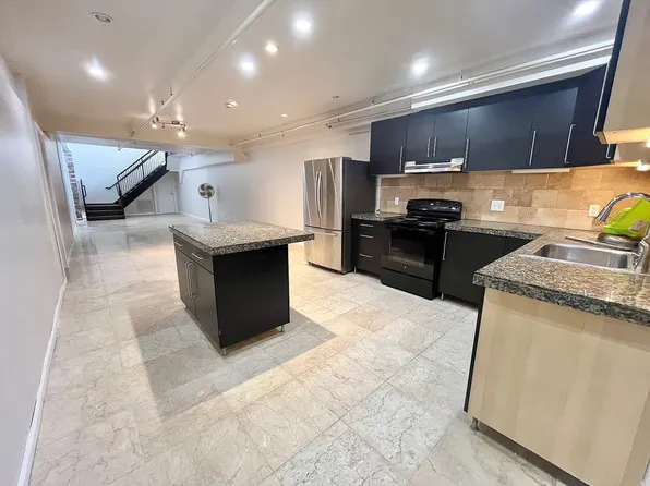 850 Grand Ave #B-1, New Haven, CT 06511