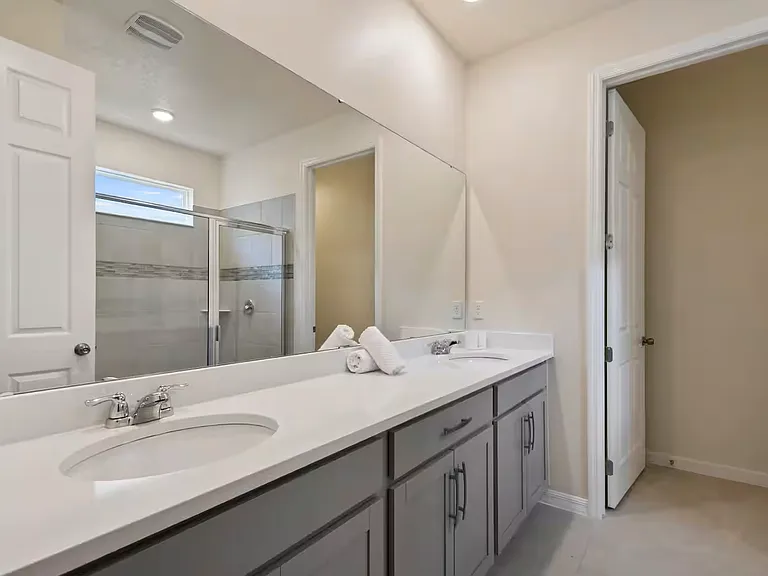 8927 Coconut Breeze Dr — Photo 24