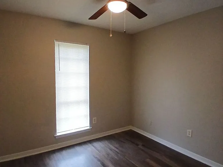 3756 Skylark Dr — Photo 10