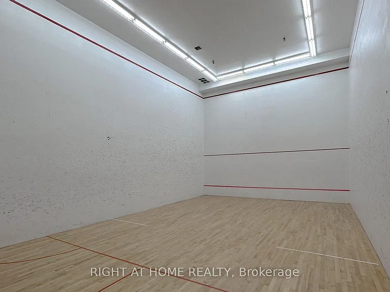 35 Empress Ave #207 — Photo 34