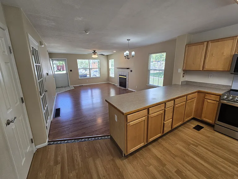 12213 Bannock Cir #D — Photo 3