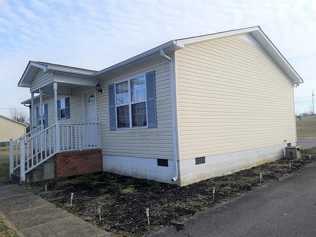 1st image of 518 Glass St