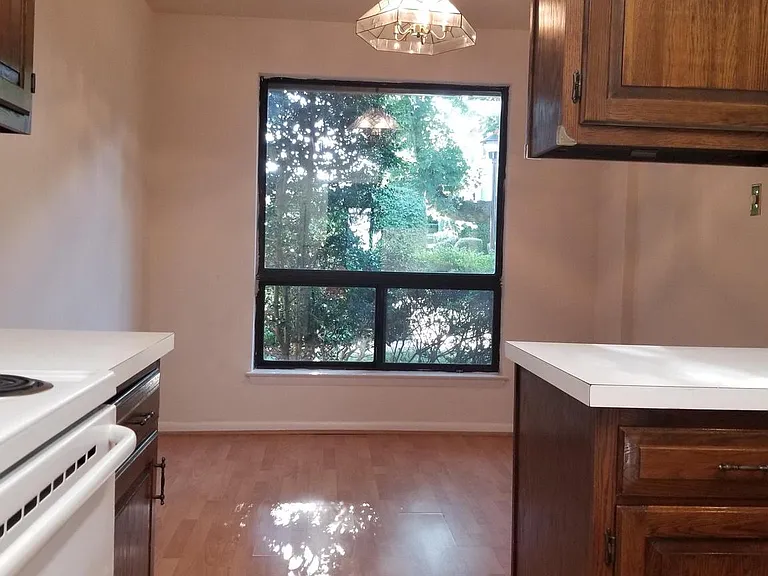 1161 Putnam Blvd — Photo 5