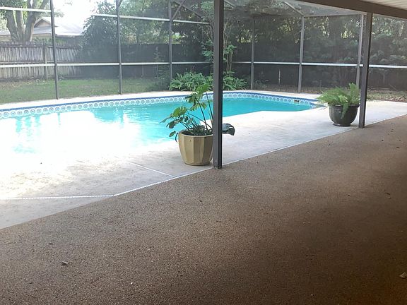 2nd image of 8626 Shady Glen Dr