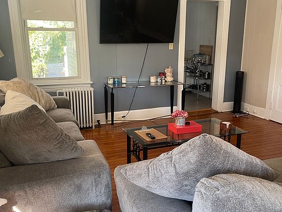 2nd image of 14 Cannon Ct