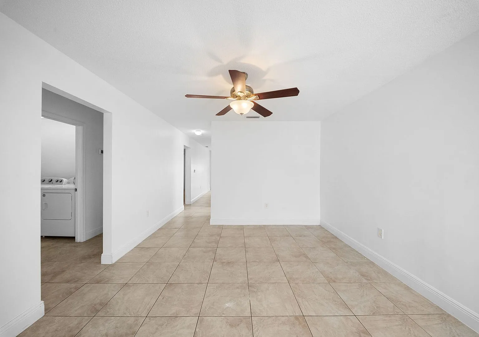 11368-11370 Summerwinds Ct — Photo 4