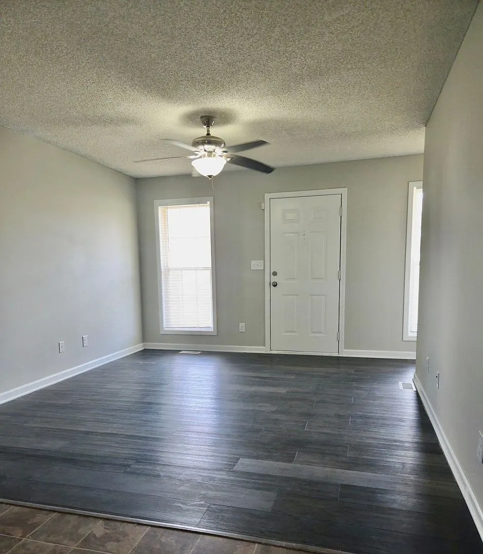 3 Bedroom Home Available off Needmore Rd — Photo 2
