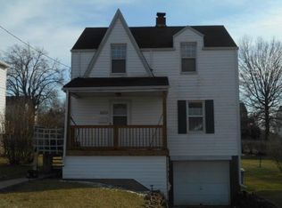 3233 Rambler Dr, Natrona Heights, PA 15065