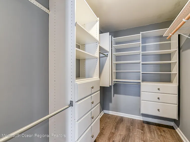 45 Tulip Ln — Photo 14