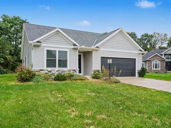 54235 Angeline Dr, Bristol, IN 46507