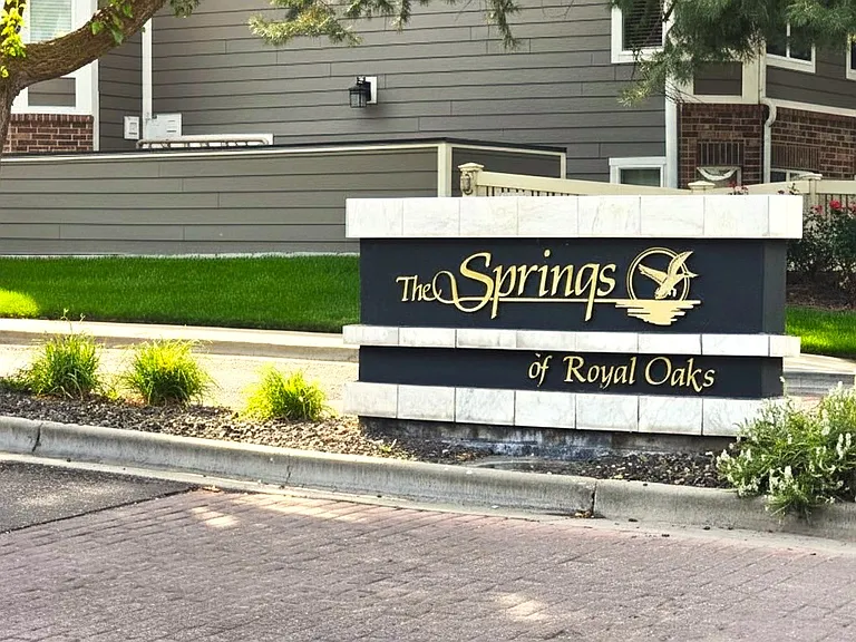 Springs of Royal Oaks — Photo 3