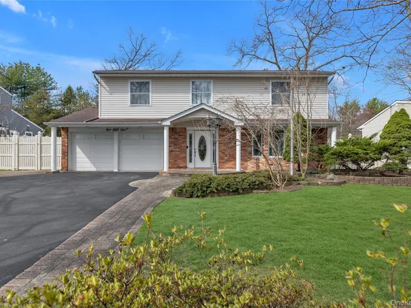 154 Alexander Avenue, Nesconset, NY 11767