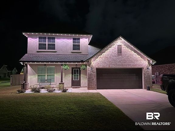 3rd image of 815 Connolly Ave