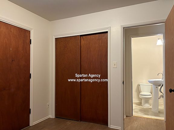 3rd image of 824 Kincaid Ave APT 6