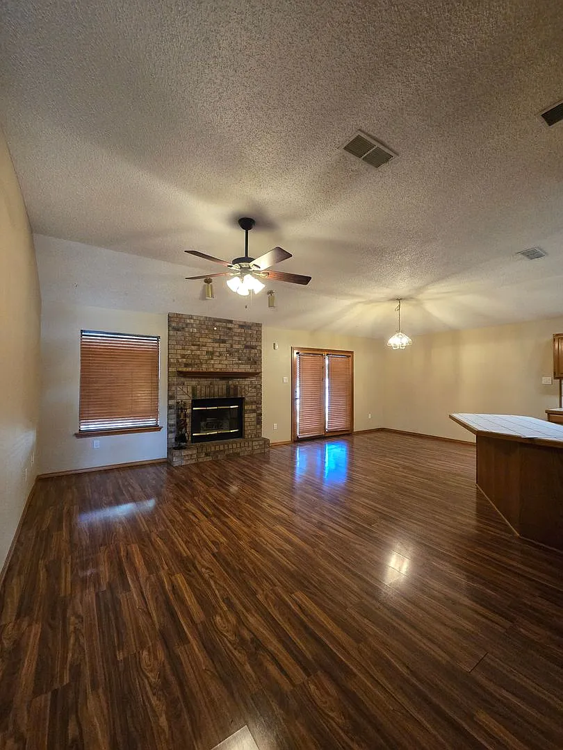 116 Wilmington — Photo 2
