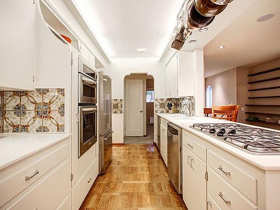 5th image of 1543 NW Woodbine Way