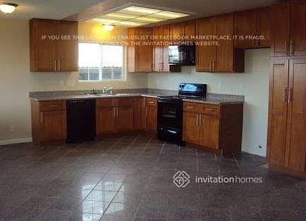 165 Bluebird Ct — Photo 5