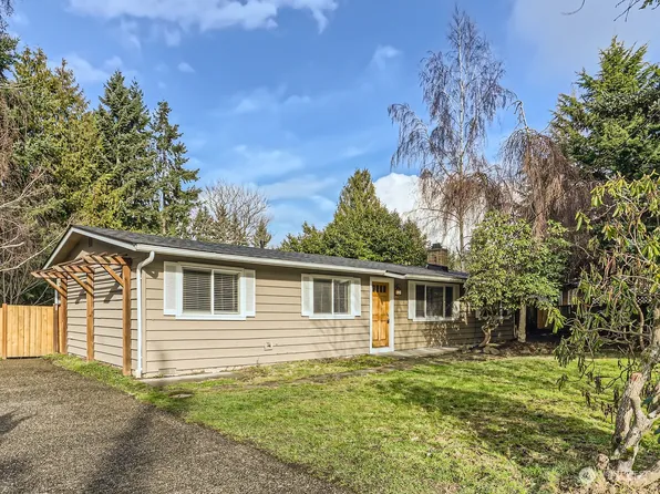 8702 NE 140th Street, Kirkland, WA 98034